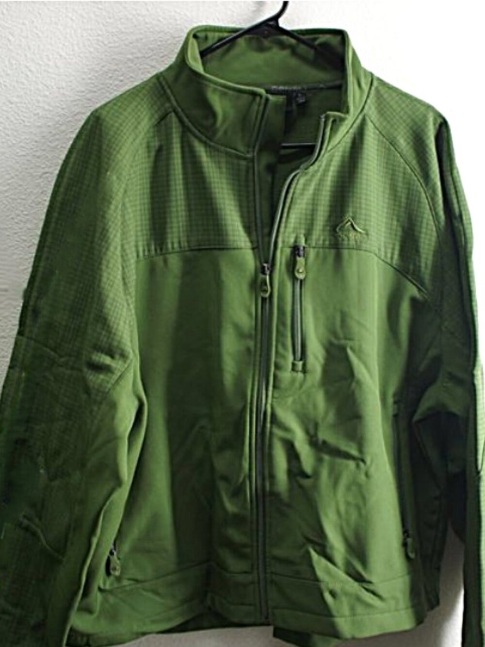 Denali green soft shell zip jacket size L